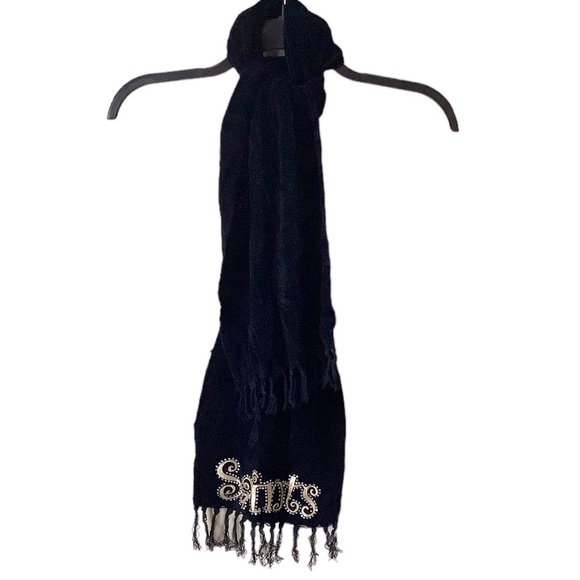 New Orleans Saints Oblong Scarf. - Picture 3 of 4